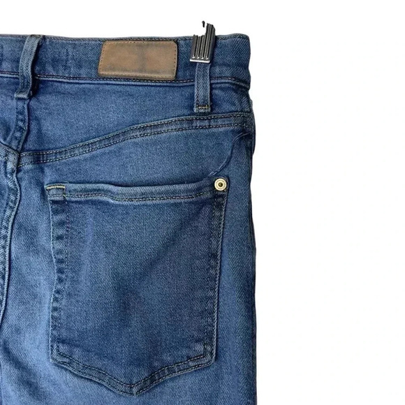 7 For All Mankind High Waist Cropped Straight Distressed Hem Jeans Size 26 - Picture 5 of 12